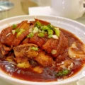Fatty-Pork-Belly-with-Salty-Cabbage-梅菜扣肉