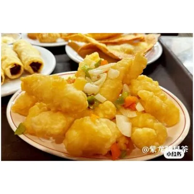 Salt and Pepper Squid / 椒盐鲜鱿 at Dragon Emperor – Saskatoon Chinese Restaurant