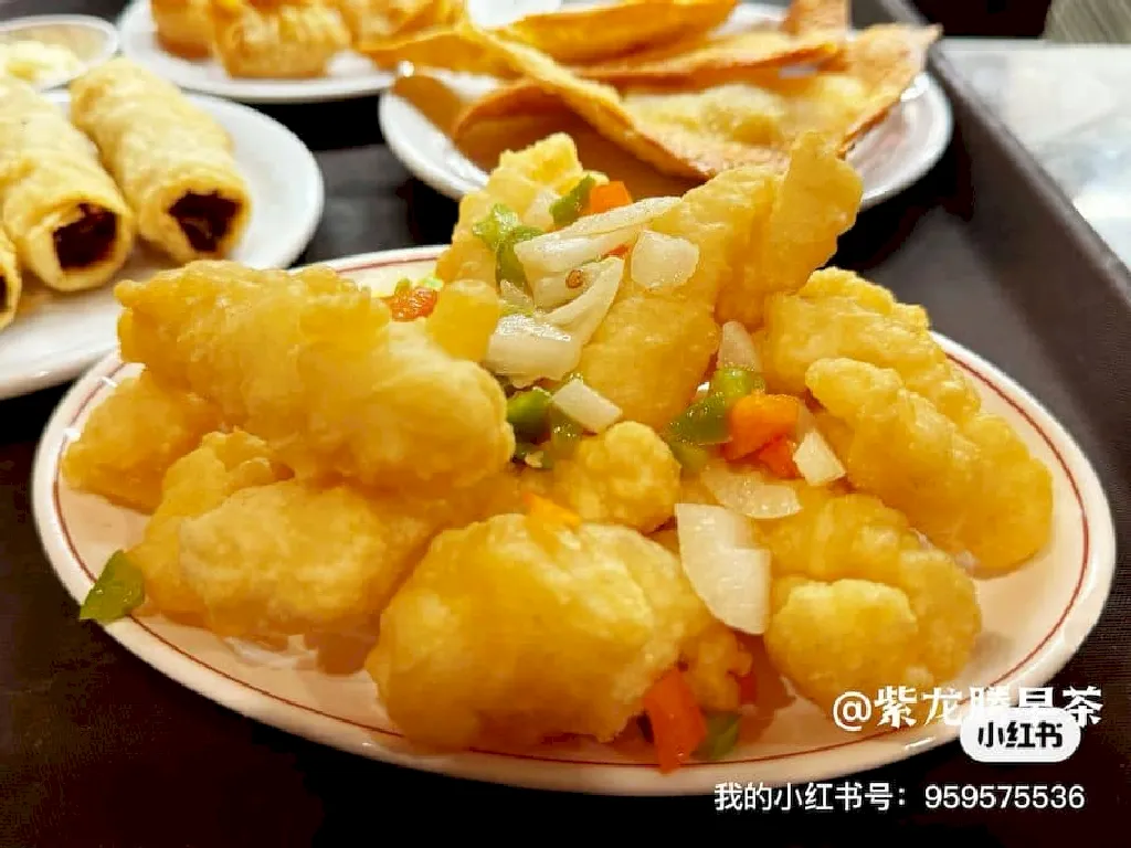 Salt and Pepper Squid Saskatoon - Dragon Emperor Dim Sum Restaurant