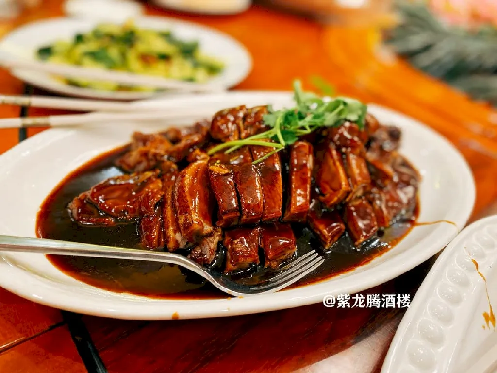 Taishan Five Flavor Duck Saskatoon - Dragon Emperor Dim Sum Restaurant