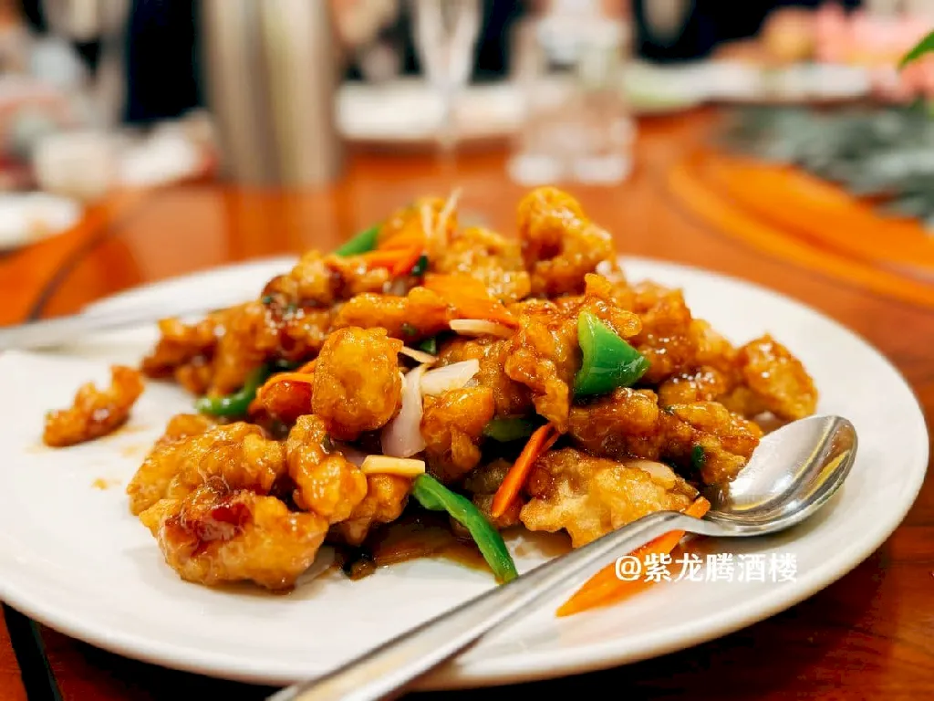 Celebrate Canada Day in The Bridge City with Dragon Emperor's Classic Sweet & Sour Pork!